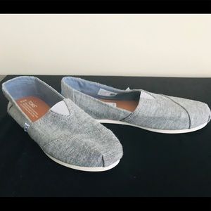 🎉Must Go🎉  TOMS Grey Classics